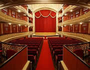 Teatros em Uberaba